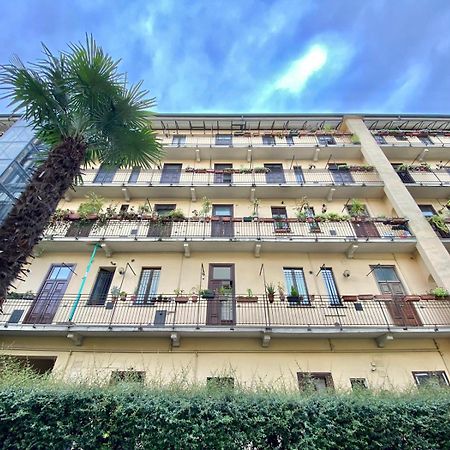 Grazioso Appartamento Nel Cuore Del Tran Tran Di Milano, Perfetto Per Amici E Famiglie, Vicino A Metropolitana Exterior photo